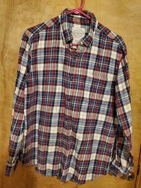 #693 Mens flannel shirt by st John bay
